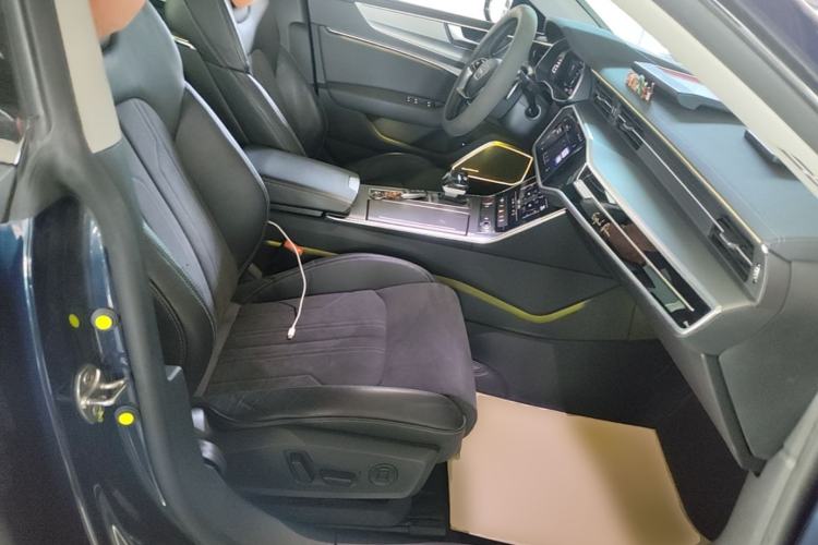 Used Audi A7L 2022 45 TFSI S-line Dream-Building Edition Right Front Seat
