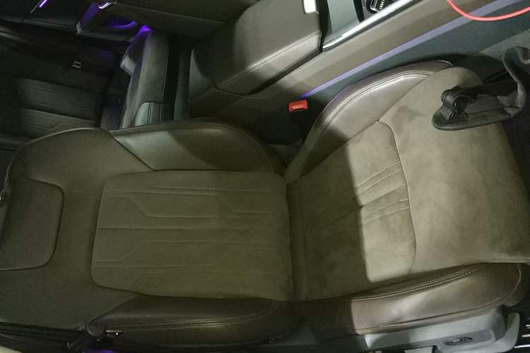 Used Audi A7L 2022 45 TFSI S-line Dream-Building Edition Right Front Seat