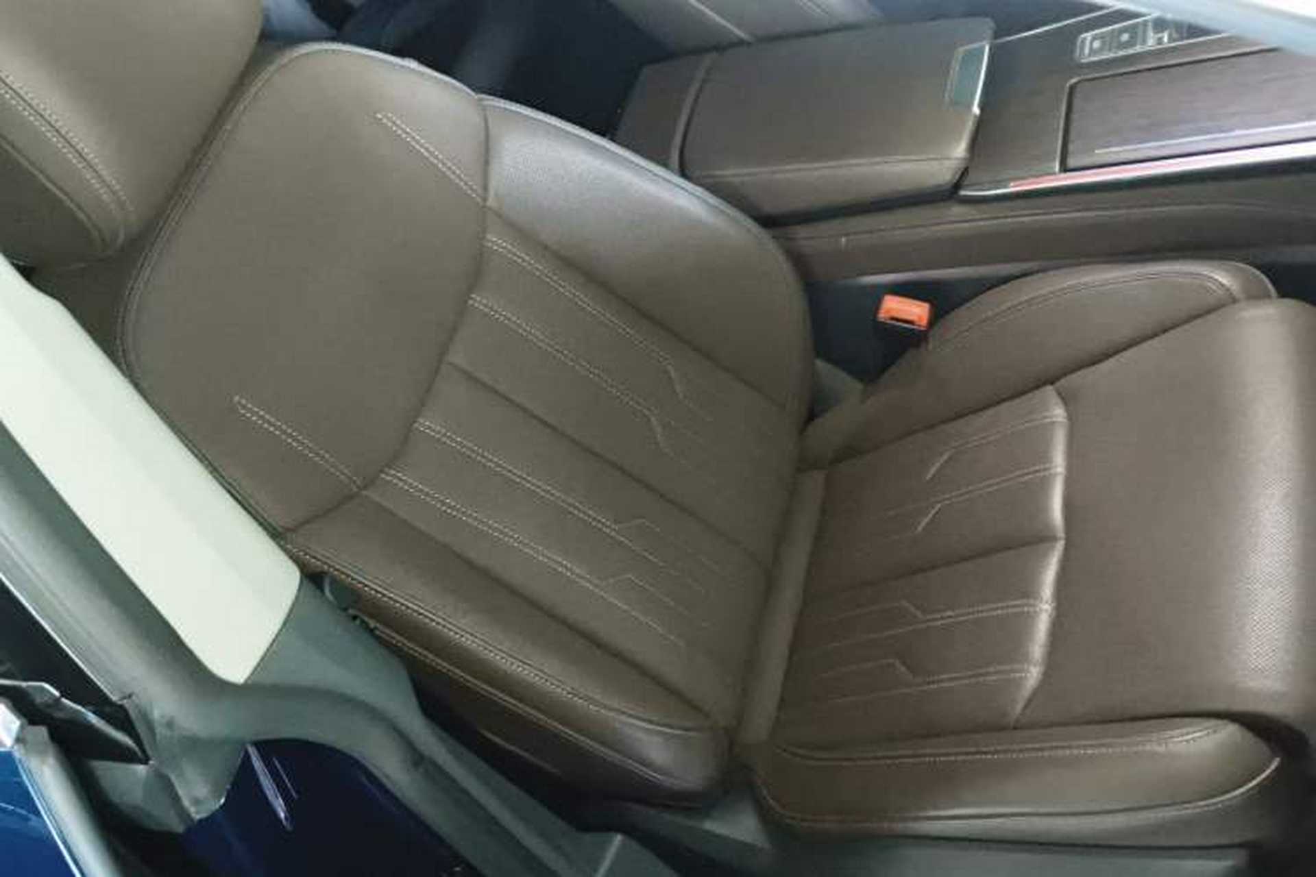 Used Audi A7L 2022 55 TFSI quattro S-line Boundary Edition Crystal Flow Package Right Front Seat