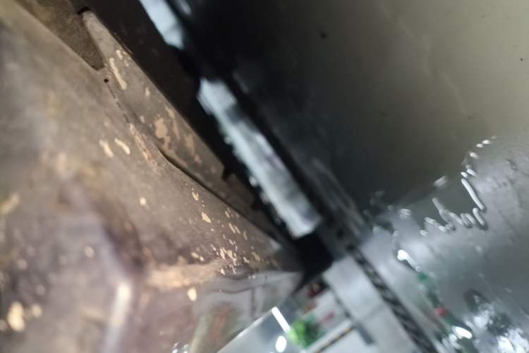 Used Audi A7L 2022 55 TFSI quattro S-line Zhiyuan Crystal Flow Package Right Side Sill