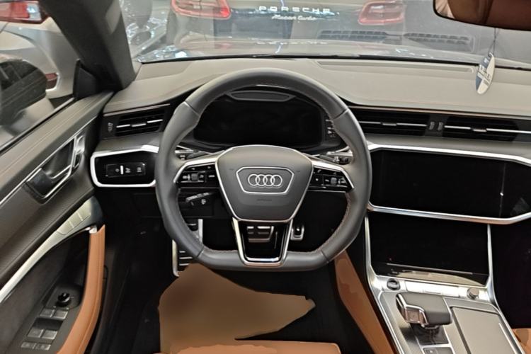 Used Audi A7L 2022 55 TFSI quattro S-line Edition One First Edition Steering Wheel