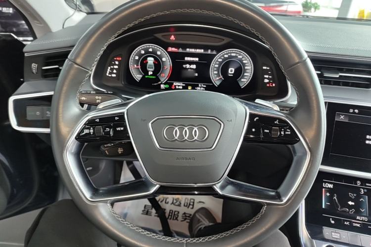 Used Audi A7L 2022 45 TFSI S-line Dream-Building Edition Steering Wheel