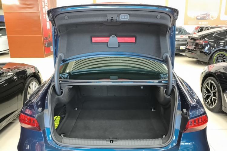 Used Audi A7L 2022 45 TFSI S-line Dream-Building Edition Trunk