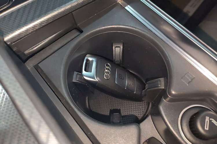 Used Audi A7L 2022 45 TFSI S-line Dream-Building Edition Vehicle Key