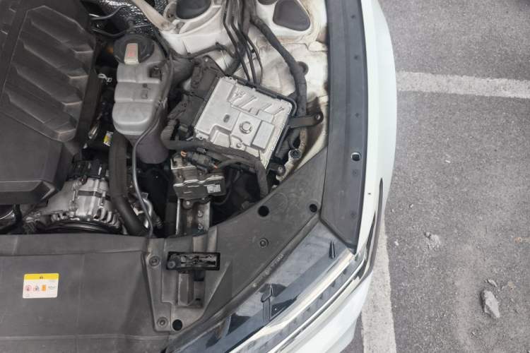 Used Audi A7L 2022 45 TFSI quattro S-line White Mage Edition Engine Bay Left