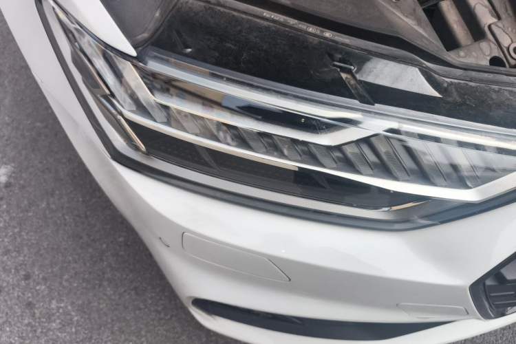 Used Audi A7L 2022 45 TFSI quattro S-line White Mage Edition Right Front Headlight
