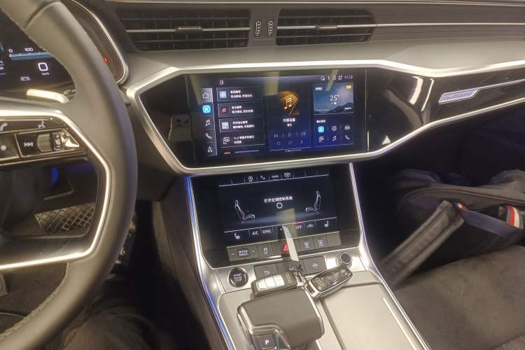 Used Audi A7L 2022 45 TFSI quattro S-line Visionary Crystal Package Audio And AC Panel