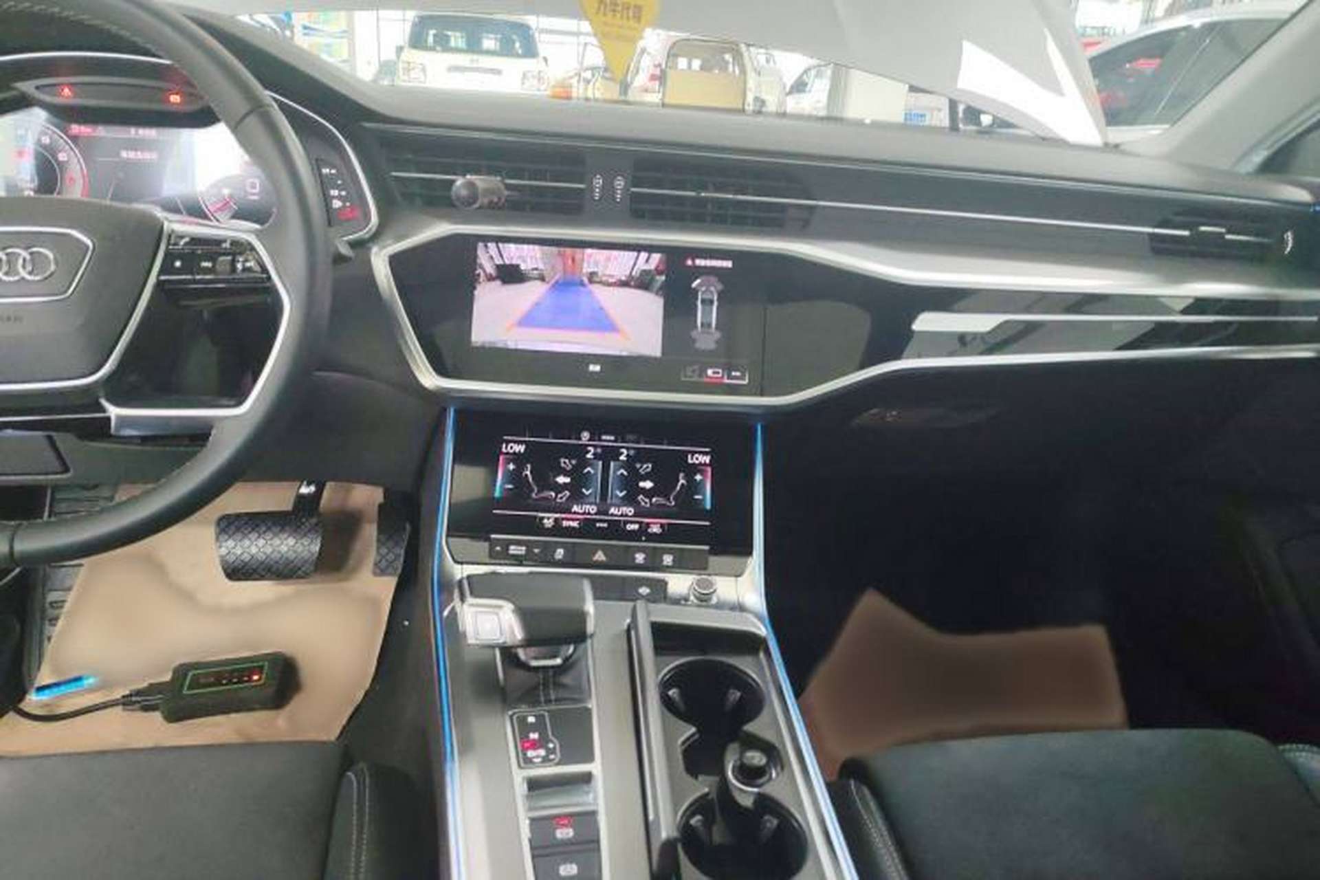 Used Audi A7L 2022 45 TFSI S-line Dream-Building Edition Audio And AC Panel
