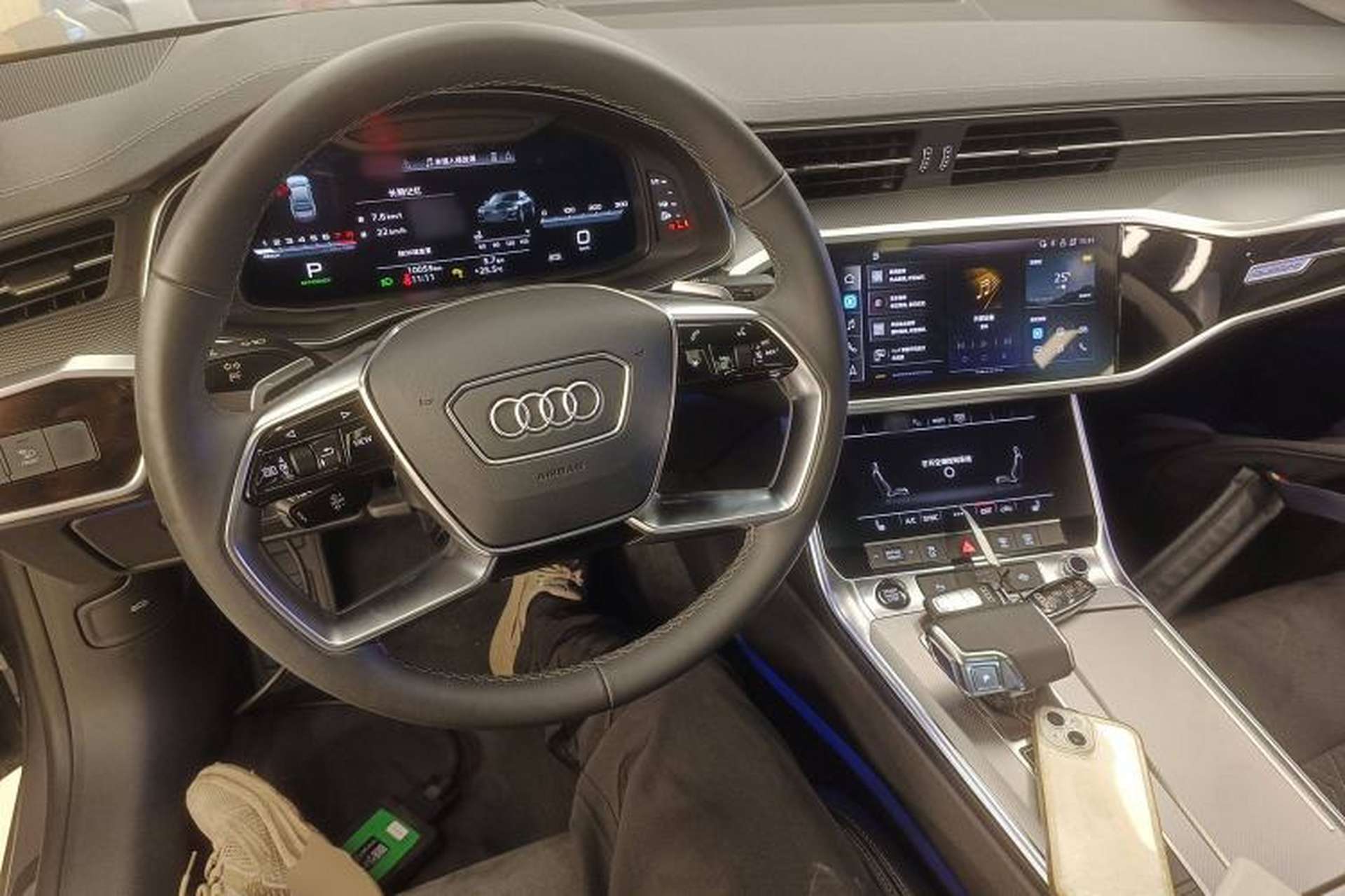 Used Audi A7L 2022 45 TFSI quattro S-line Visionary Crystal Package Center Console