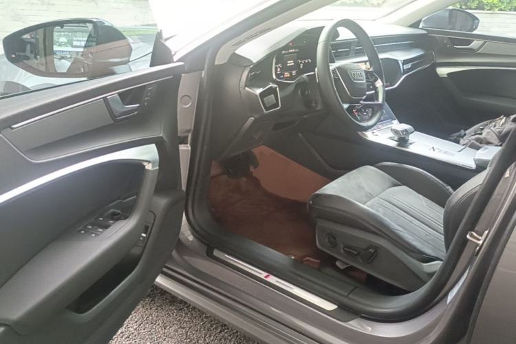 Used Audi A7L 2022 45 TFSI S-line Dream-Building Crystal Flow Package Driver Seat