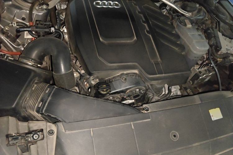 Used Audi A7L 2022 45 TFSI quattro S-line Visionary Crystal Package Engine Bay