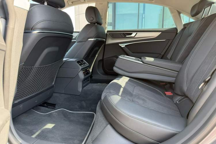 Used Audi A7L 2022 45 TFSI S-line Dream-Building Edition Exterior 6