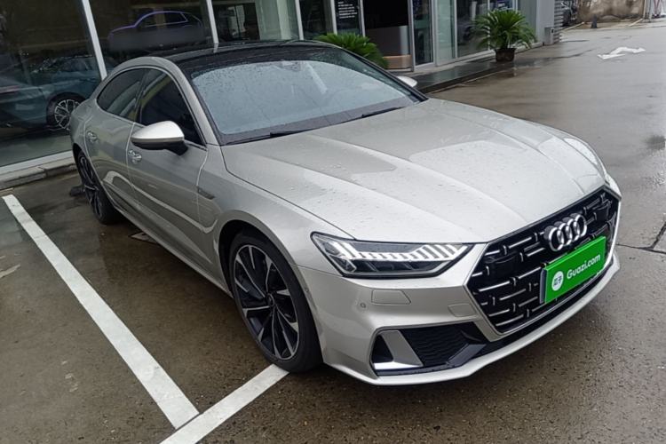Used Audi A7L 2022 45 TFSI quattro S-line Paladin Front Right 45 Deg