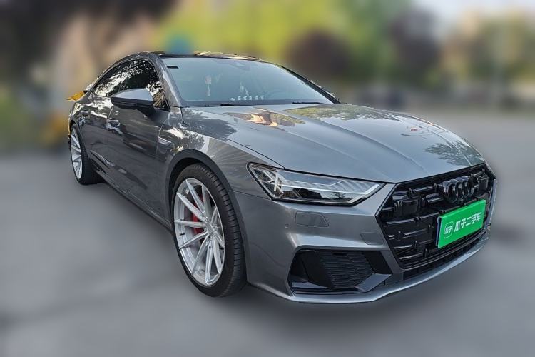 Used Audi A7L 2022 45 TFSI quattro S-line Visionary Crystal Package Front Right 45 Deg