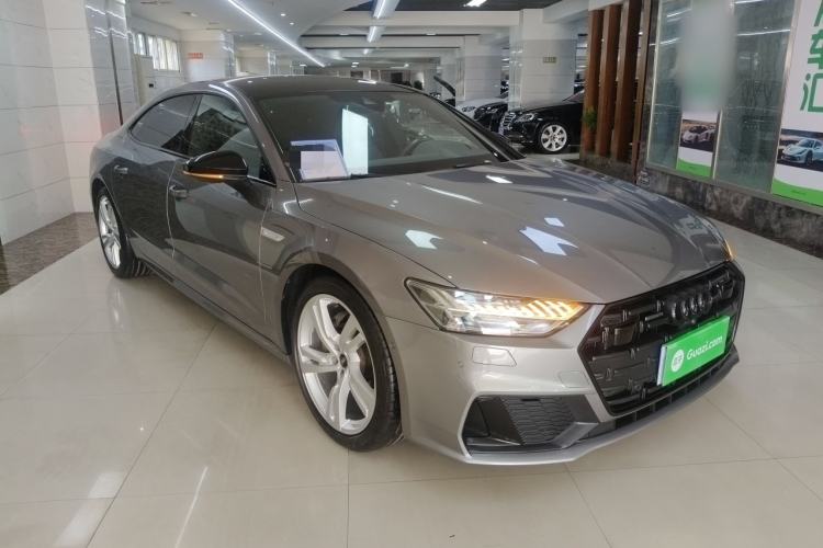 Used Audi A7L 2022 45 TFSI quattro S-line Wind Rider Front Right 45 Deg