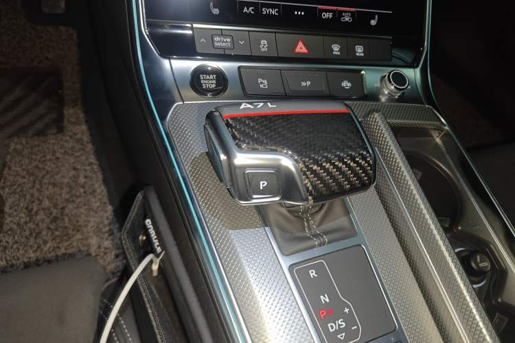 Used Audi A7L 2022 45 TFSI quattro S-line Visionary Crystal Package Gear Lever