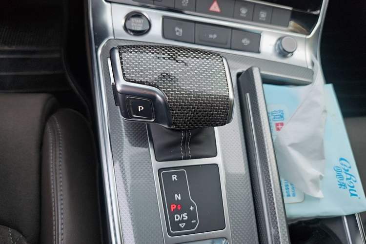 Used Audi A7L 2022 45 TFSI quattro S-line Visionary Crystal Package Gear Lever
