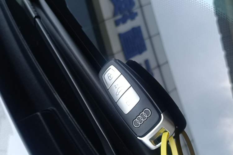Used Audi A7L 2022 45 TFSI S-line Dream-Building Crystal Flow Package Interior 1