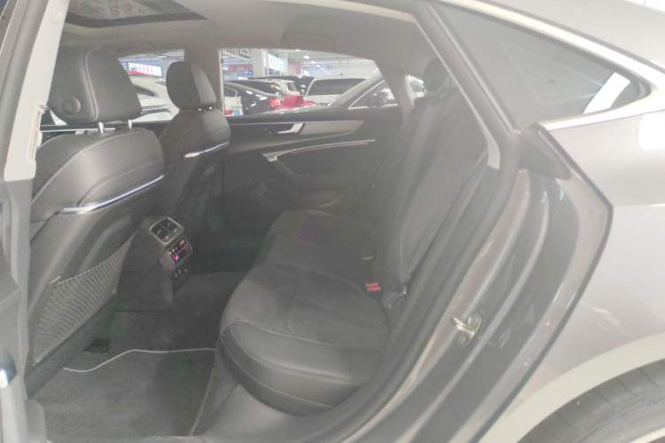 Used Audi A7L 2022 45 TFSI S-line Dream-Building Edition Interior 4