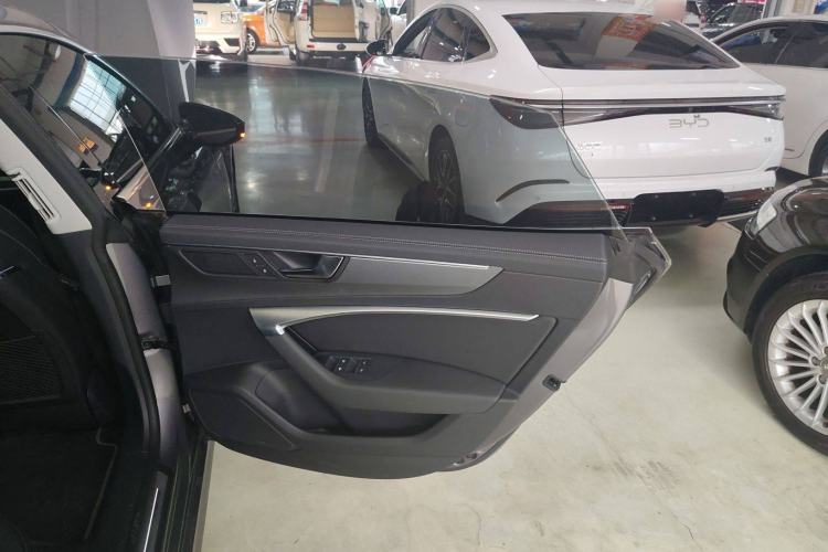 Used Audi A7L 2022 45 TFSI S-line Dream-Building Edition Interior 6