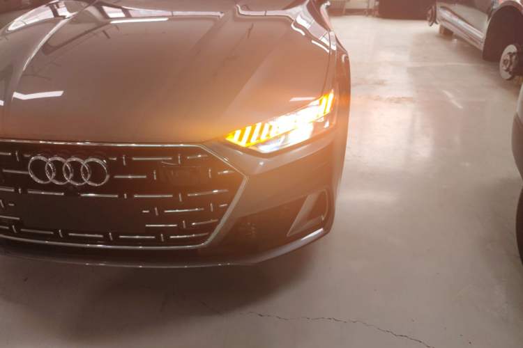 Used Audi A7L 2022 45 TFSI S-line Dream-Building Edition Left Front Headlight