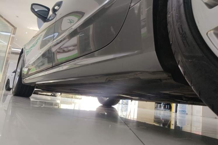 Used Audi A7L 2022 45 TFSI quattro S-line Wind Rider Left Side Sill