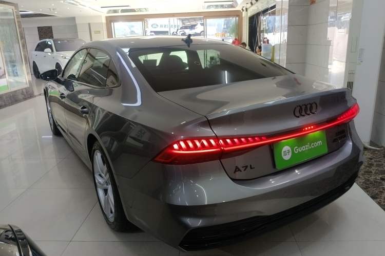 Used Audi A7L 2022 45 TFSI quattro S-line Wind Rider Rear Left 45 Deg