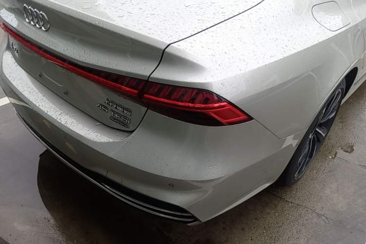 Used Audi A7L 2022 45 TFSI quattro S-line Paladin Right Rear Taillight