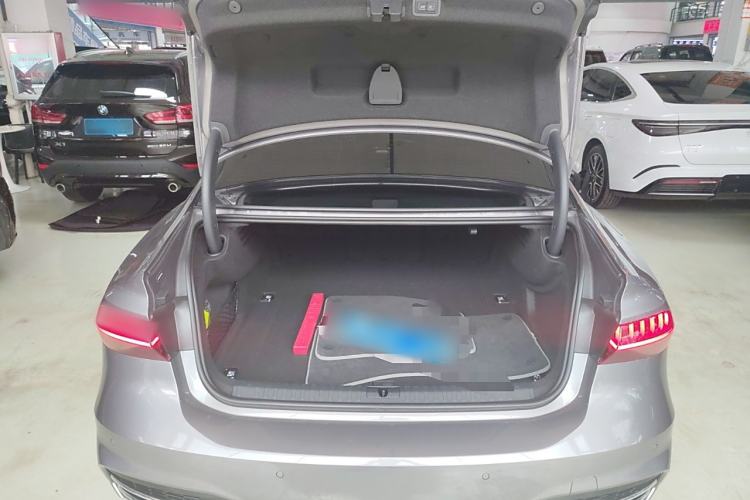 Used Audi A7L 2022 45 TFSI S-line Dream-Building Edition Trunk