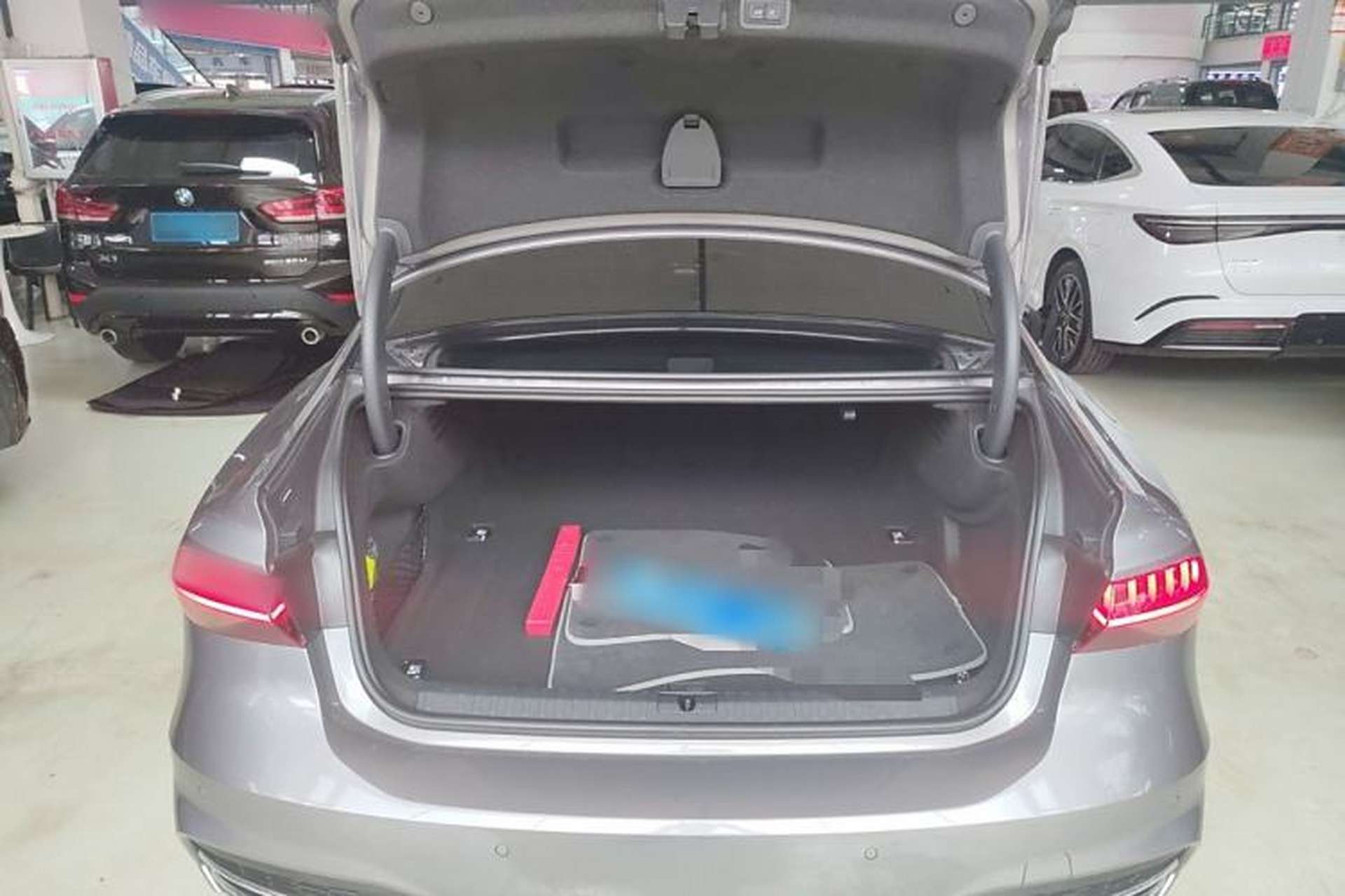 Used Audi A7L 2022 45 TFSI S-line Dream-Building Edition Trunk