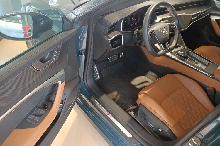 Used Audi A7L 2022 55 TFSI quattro S-line Edition One First Edition Driver Seat
