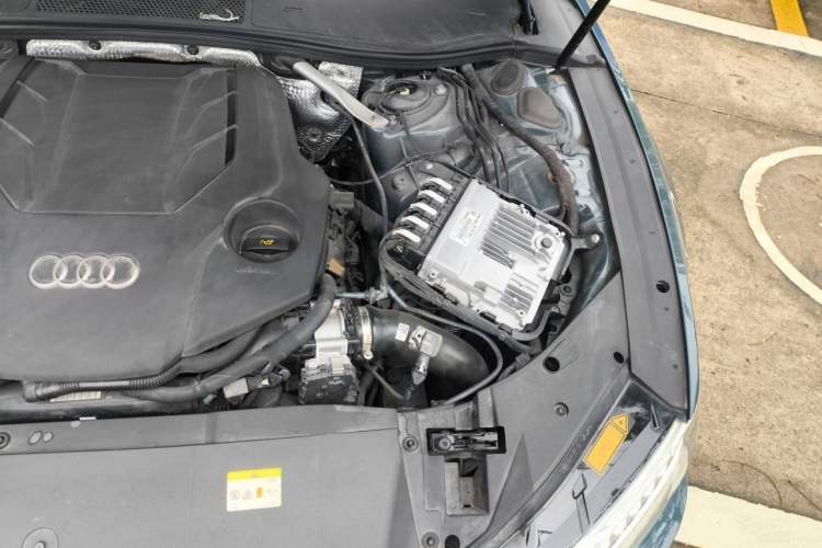 Used Audi A7L 2022 55 TFSI quattro S-line Edition One First Edition Engine Bay Left