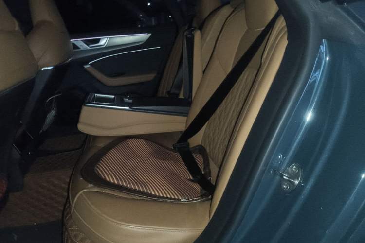 Used Audi A7L 2022 55 TFSI quattro S-line Edition One First Edition Interior 4