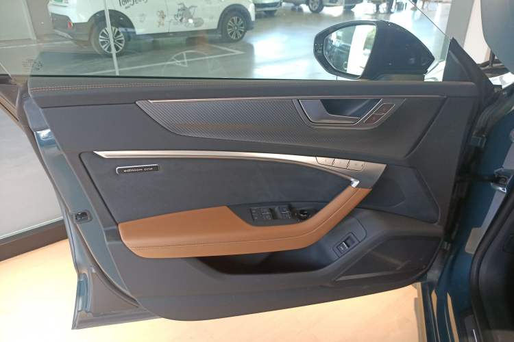 Used Audi A7L 2022 55 TFSI quattro S-line Edition One First Edition Left Front Door Interior