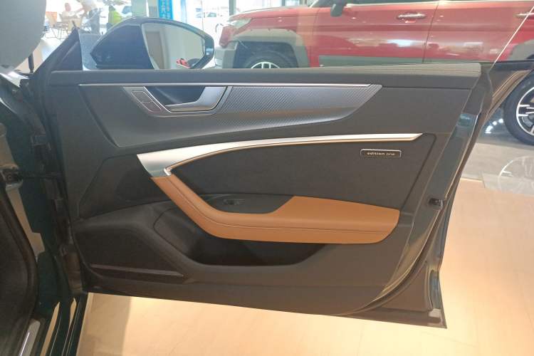 Used Audi A7L 2022 55 TFSI quattro S-line Edition One First Edition Right Front Door Interior