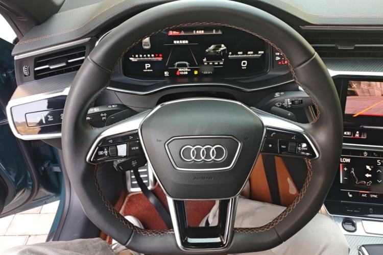Used Audi A7L 2022 55 TFSI quattro S-line Edition One First Edition Steering Wheel