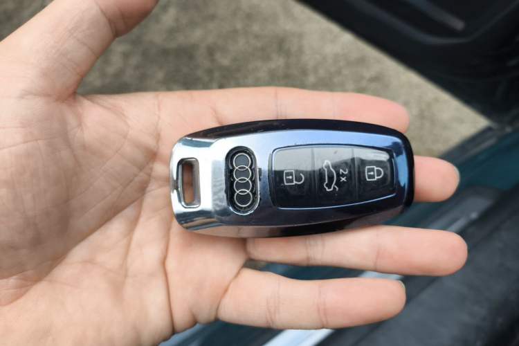 Used Audi A7L 2022 55 TFSI quattro S-line Edition One First Edition Vehicle Key