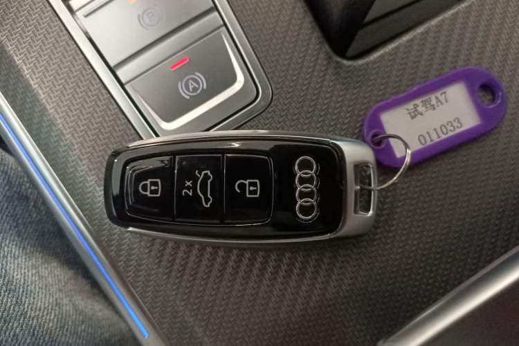 Used Audi A7L 2022 55 TFSI quattro S-line Edition One First Edition Vehicle Key