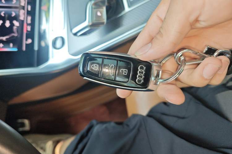 Used Audi A7L 2022 55 TFSI quattro S-line Edition One First Edition Vehicle Key