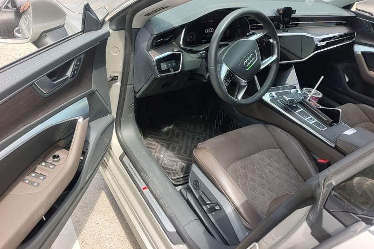 Used Audi A7L 2022 45 TFSI quattro S-line Paladin Driver Seat