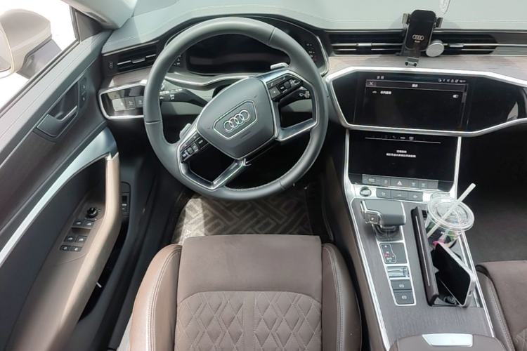 Used Audi A7L 2022 45 TFSI quattro S-line Paladin Steering Wheel