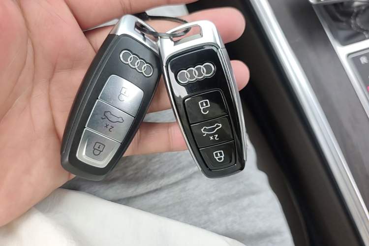 Used Audi A7L 2022 45 TFSI quattro S-line Paladin Vehicle Key