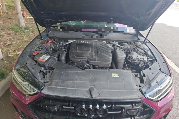 Used Audi A7L 2022 45 TFSI quattro S-line Visionary Crystal Package Engine Bay