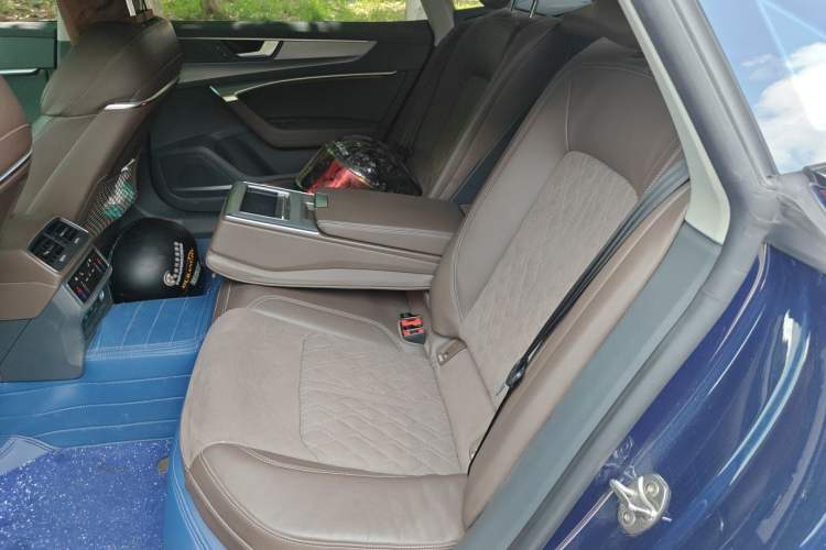 Used Audi A7L 2022 45 TFSI quattro S-line Visionary Crystal Package Left Rear Seat