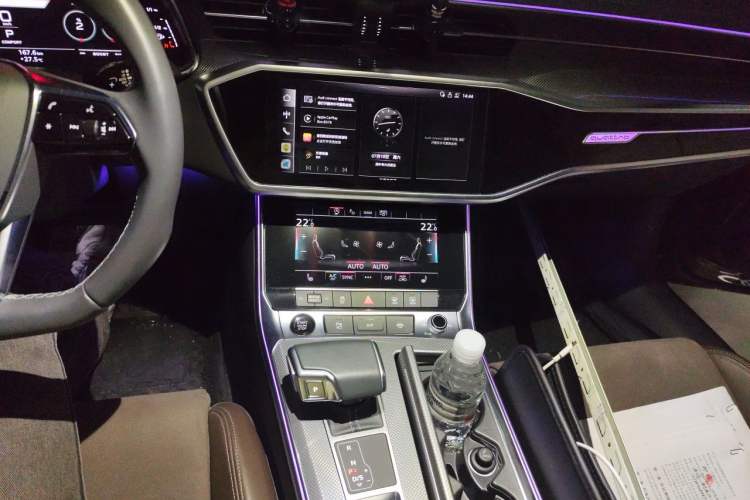 Used Audi A7L 2022 45 TFSI quattro S-line Wind Rider Audio And AC Panel