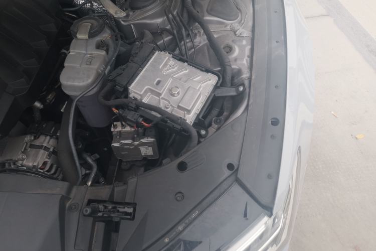 Used Audi A7L 2022 45 TFSI S-line Dream-Building Crystal Flow Package Engine Bay Left