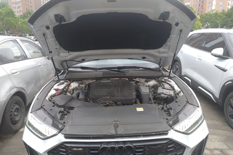 Used Audi A7L 2022 45 TFSI quattro S-line Visionary Crystal Package Engine Bay