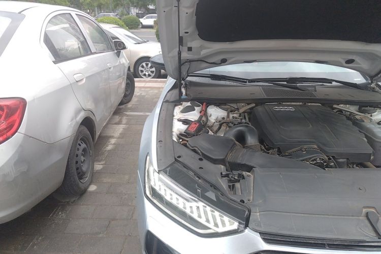 Used Audi A7L 2022 45 TFSI quattro S-line Visionary Crystal Package Engine Bay Right
