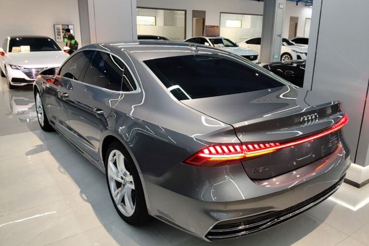 Used Audi A7L 2022 45 TFSI S-line Dream-Building Edition Exterior 2