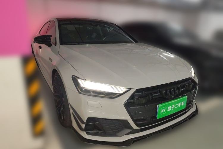 Used Audi A7L 2022 45 TFSI quattro S-line Wind Rider Front Right 45 Deg